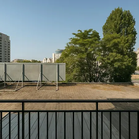 Apartament Qult - Crimson Whispers Bucureşti